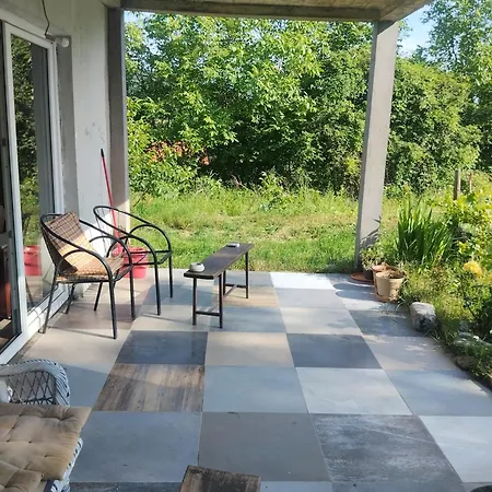 Summer House *